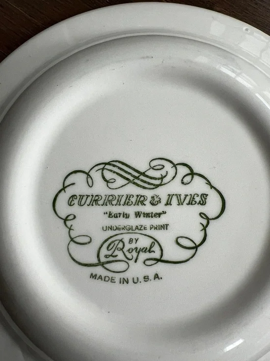 Vintage Currier & Ives "Early Winter" Rimmed Soup Bowls - Picture 4 of 4